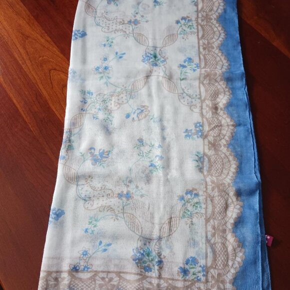 Boho/Cottagecore Blue and White Scarves and Wraps Collection - Picture 8 of 12
